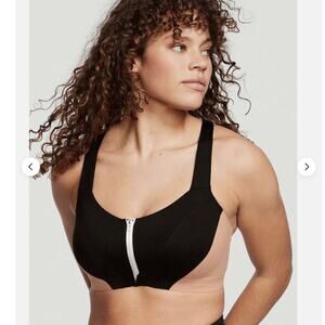 EUC VICTORIA'S SECRET Sweat Knockout Maximum Support Front-Close Sport Bra 36dd